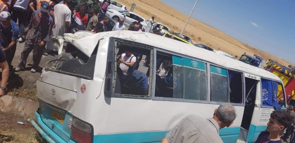 22 قتيلاً وجريحاً في حادث مروري مروع بالجزائر