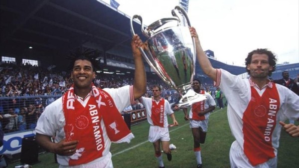 الفرج القاري..!
أندية تبحث عن ألقاب أوروبية بعد غياب طويل