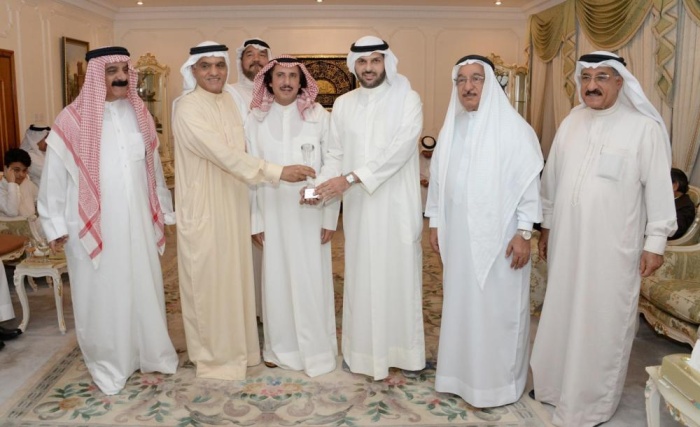 عائلة "الحواج" تنظم حفل تكريم لسفير الكويت لانتهاء فترة عمله