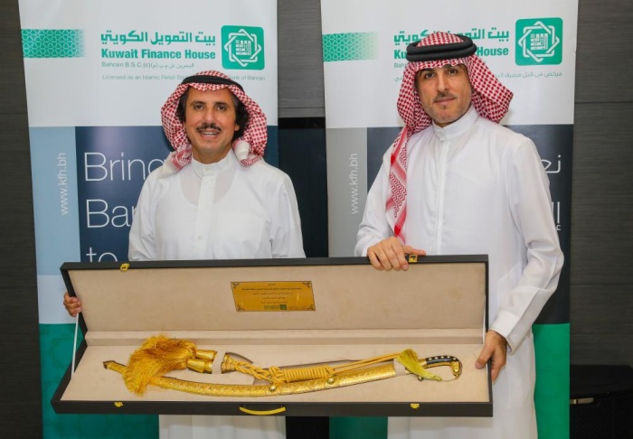 السفير الكويتي: مشاريع "بيتك" الضخمة مع الحكومة والمستثمرين طُبقت واقعياً