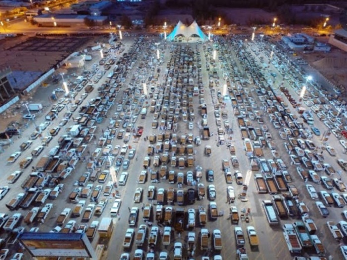 أمير القصيم يزور مهرجان تمور بريدة في نسخته الـ 40