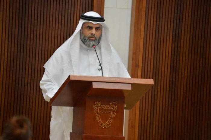 "الأصالة" تفتح شهيتها لأكبر تمثيل بهيئة المكتب في تاريخها

حطّاب لـ"المرافق" والأنصاري لـ"الخدمات" لمزاملة زايد