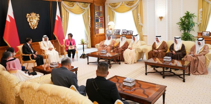 رئيس الوزراء: البحرين حريصة على الارتقاء بالتعاون مع الفلبين