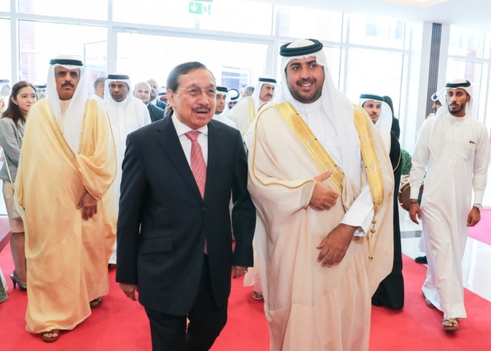 خليفة بن راشد يفتتح مدرسة أثينا الخاصة لتعليم ذوي الاحتياجات