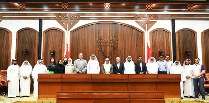 رئيس الشورى: يثمن جهود منتسبو الأمانة العامة المنضمين للتقاعد الاختياري