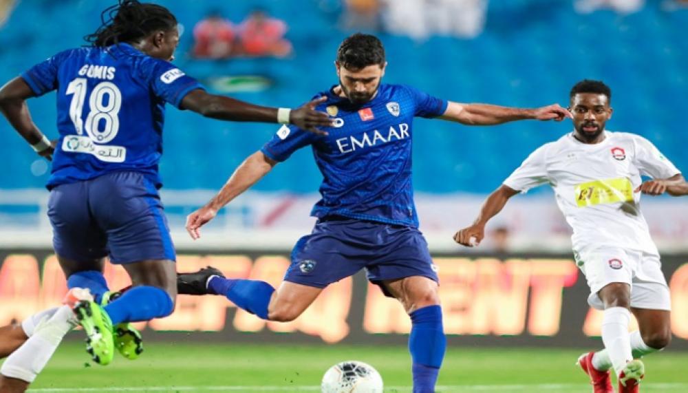 الهلال يسحق الرائد والأهلي يهزم الاتفاق في الدوري السعودي للمحترفين