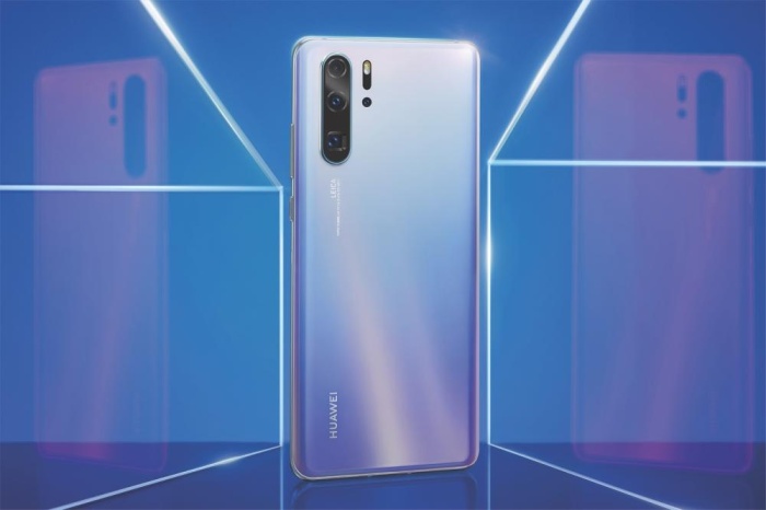 "HUAWEI P30 PRO" يُبرهن مكانته الرائدة في صدارة الهواتف الذكية