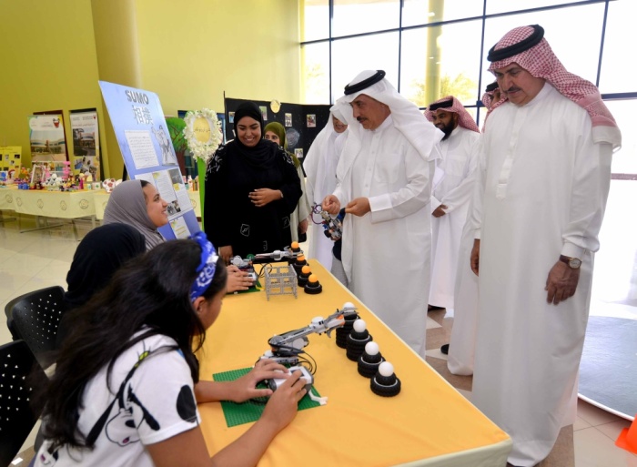 3 آلاف مشارك في أنشطة نادي شريفة العوضي والمراكز الاجتماعية