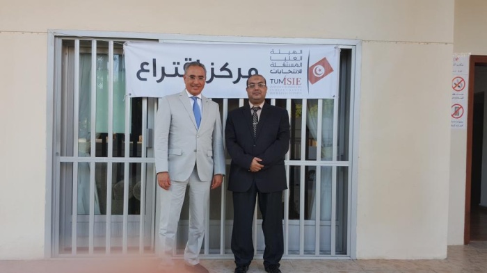 التونسيون بالبحرين يصوتون في انتخابات الرئاسة بمقر السفارة