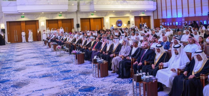 علي بن خليفة يحضر الحفل الختامي لجائزة عيسى بن علي للعمل التطوعي