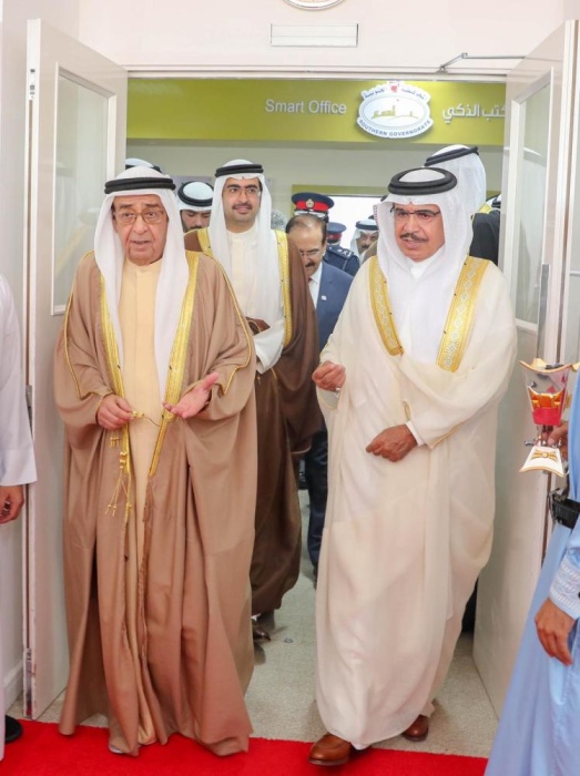 تدشين التطبيق الذكي "الجنوبية" للتواصل والارتقاء بخدمات المحافظة