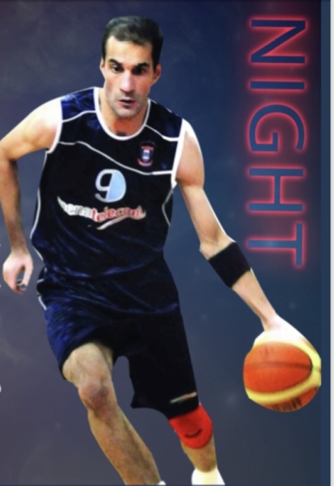 الجمهور البحريني يودع نجم النجوم "شهرام" في حفل الاعتزال