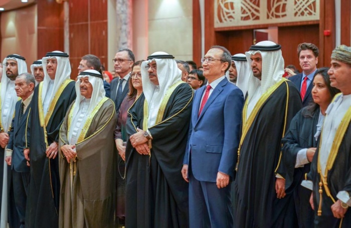 رئيس الوزراء ينيب سلمان بن خليفة لحضور حفل السفارة الصينية