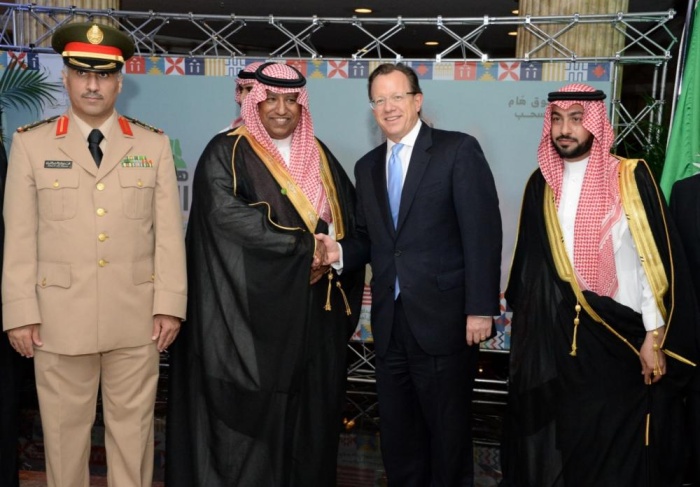 رئيس الوزراء ينيب علي بن خليفة لحضور حفل السفارة السعودية