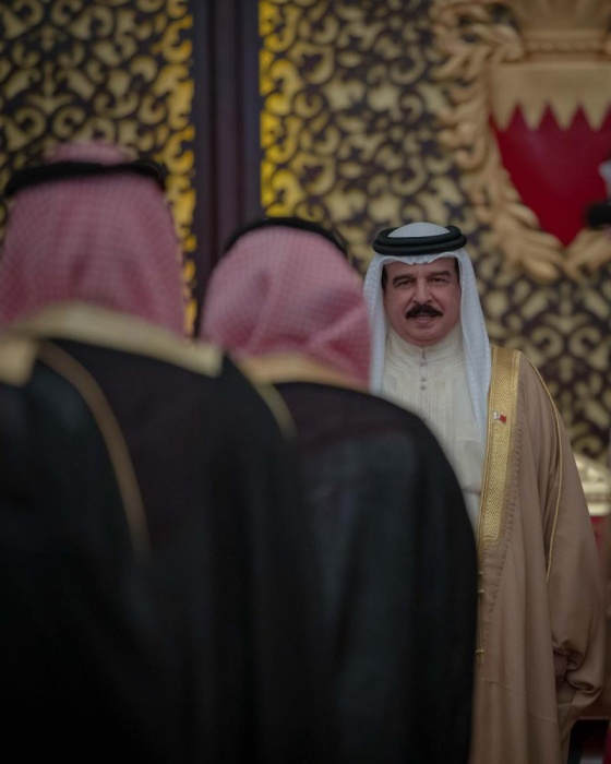 الملك: إشراك الشباب في الشأن الوطني رهان رابح