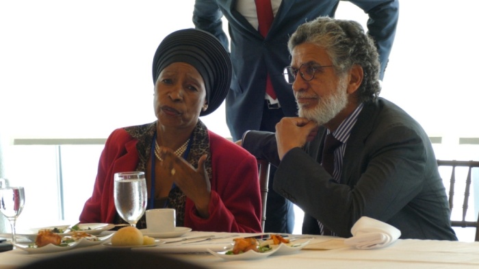 رئيس الوزراء: على المجتمع الدولي مواجهة زعزعة الأمن بقوة