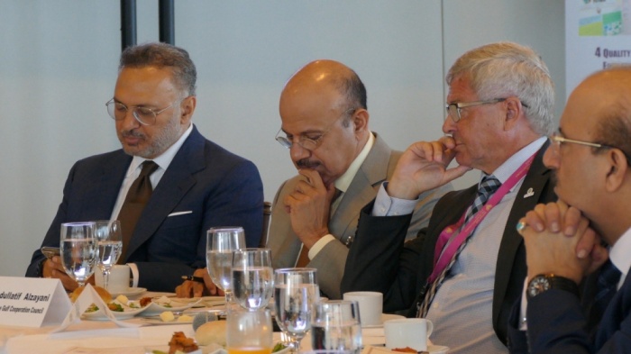 رئيس الوزراء: على المجتمع الدولي مواجهة زعزعة الأمن بقوة