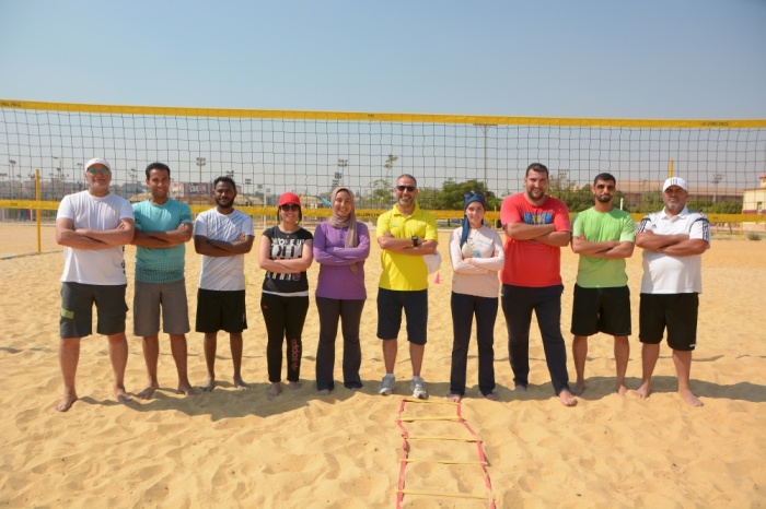 ختام الدورة التدريبية الإقليمية لرياضتي كرة القدم والطائرة الشاطئية بالقاهرة