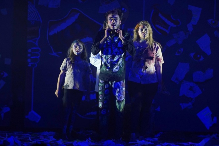 "ذهان" لمركز شباب الهملة ضمن مهرجان خالد بن حمد للمسرح الشبابي