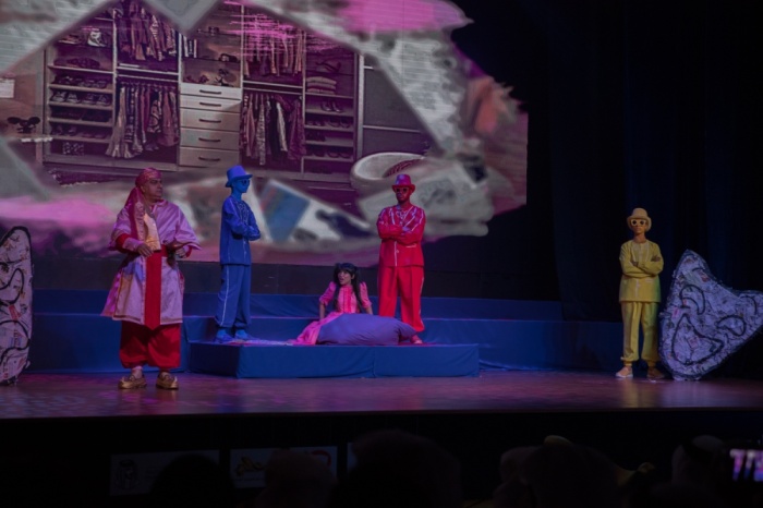 خالد بن حمد: المسرح البحريني يزخر بمواهب شابة تقوده لنجاحات جديدة