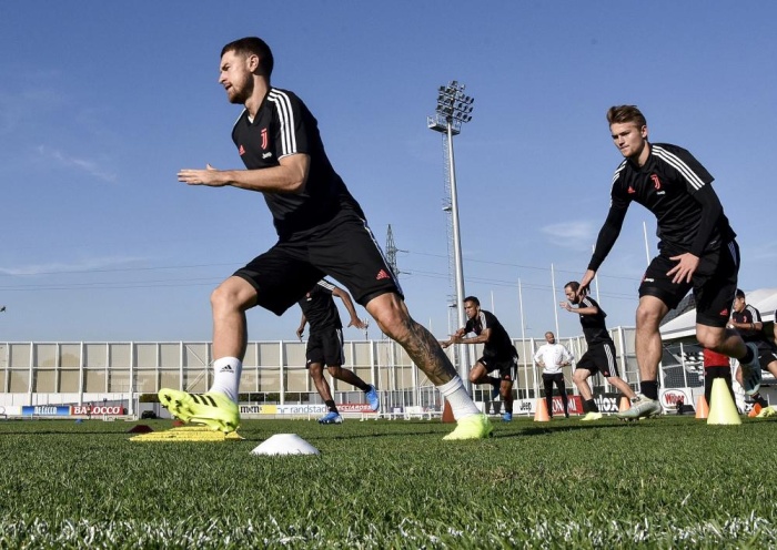 السيدة العجوز تستضيف "الدب الروسي" .. وأتلتيكو في امتحان ليفركوزن