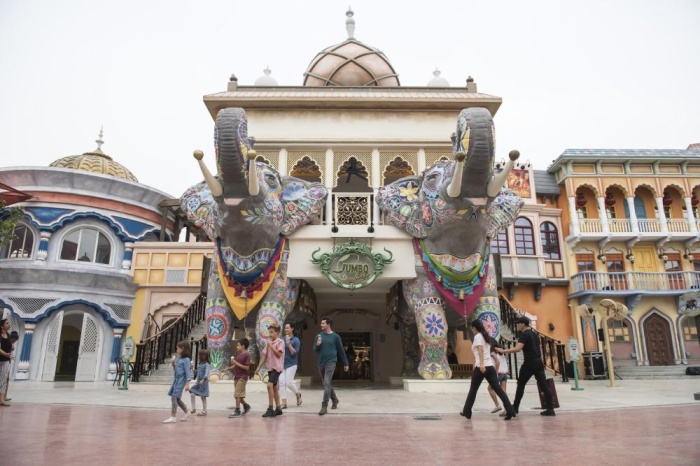 وفد "دبي للسياحة" يزور البحرين لبحث مشاركتها في المهرجانات القادمة