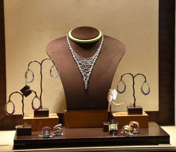 "مركز مجوهرات البحرين" يعرض 25 ألف قطعة في معرض الجواهر