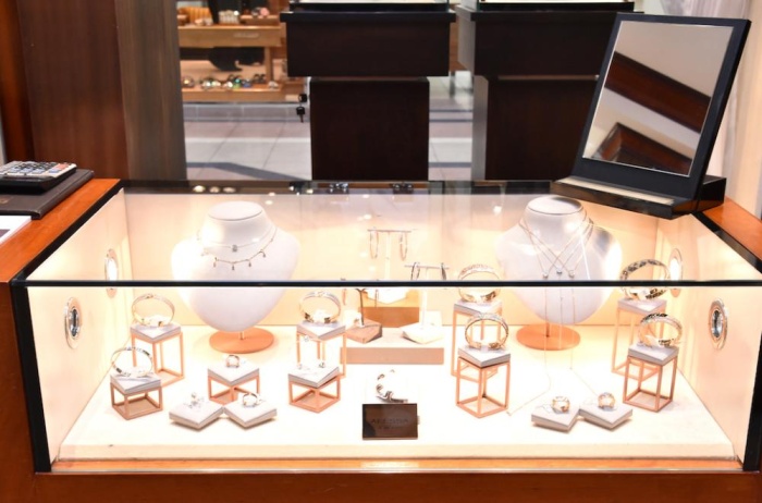 "مركز مجوهرات البحرين" يعرض 25 ألف قطعة في معرض الجواهر