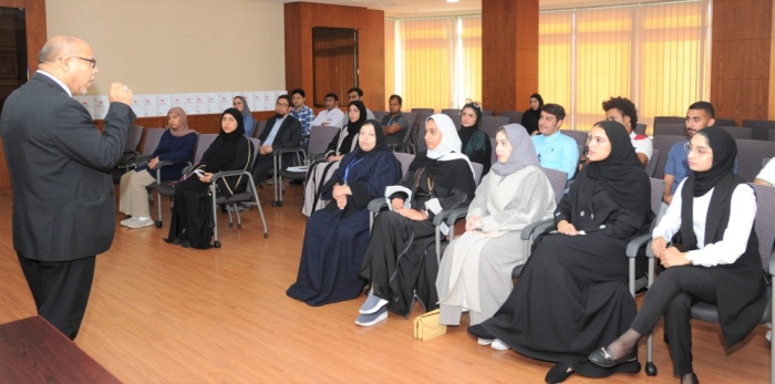 "الأشغال" تنظم زيارة تعريفية لطلبة الهندسة بجامعة البحرين