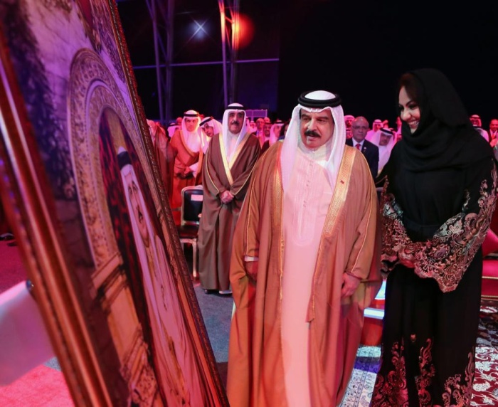 البحرين تنجز "المستحيل".. الملك يدشن خط الصهر السادس في "ألبا"