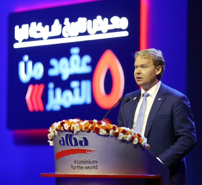 البحرين تنجز "المستحيل".. الملك يدشن خط الصهر السادس في "ألبا"