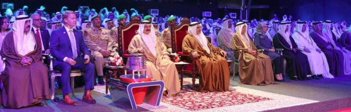 البحرين تنجز "المستحيل".. الملك يدشن خط الصهر السادس في "ألبا"
