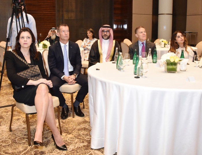 خالد بن خليفة: الملك جعل البحرين نموذجاً عالمياً في التسامح