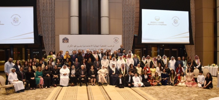 خالد بن خليفة: الملك جعل البحرين نموذجاً عالمياً في التسامح