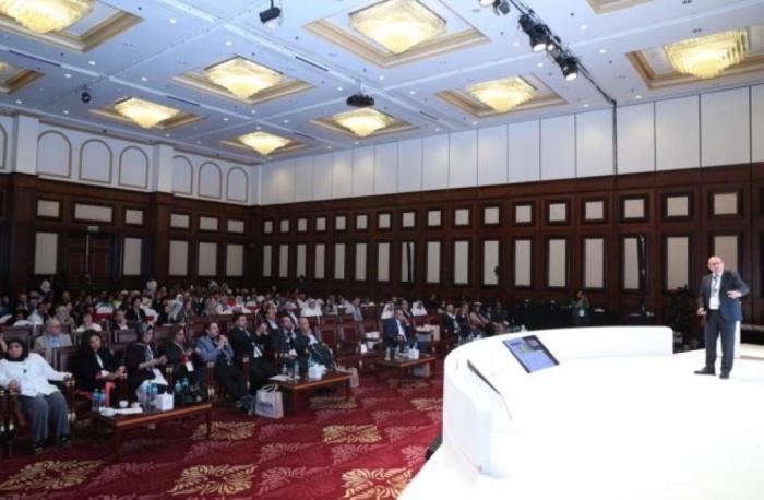 أخصائيون يحذرون من استخدام أجهزة ومستحضرات التجميل غير المرخصة