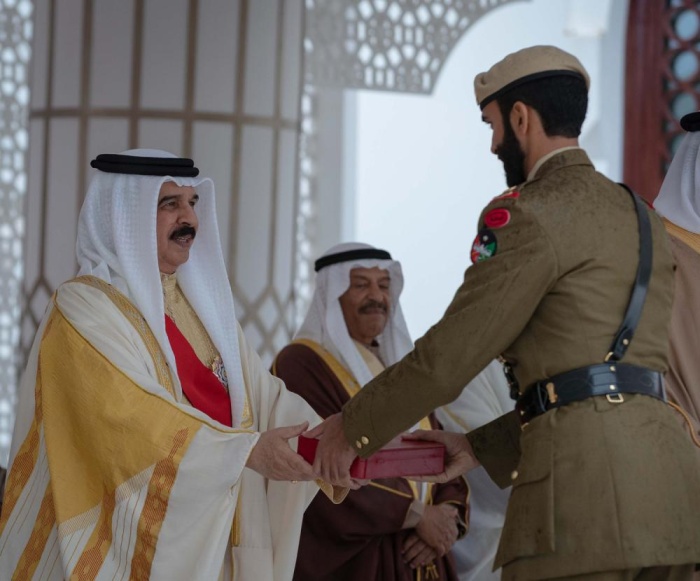 الملك: مؤسسو الدولة البحرينية مهدوا درب نهضتنا فأصبح الوطن حراً شامخاً