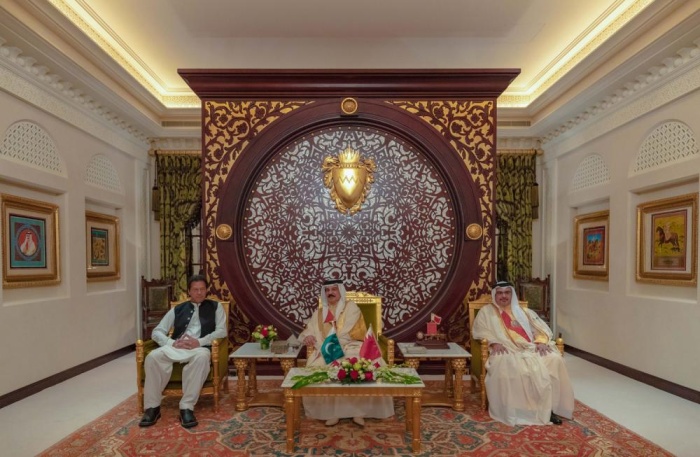 الملك: مؤسسو الدولة البحرينية مهدوا درب نهضتنا فأصبح الوطن حراً شامخاً