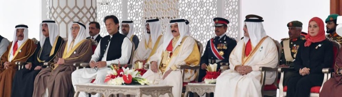 الملك: مؤسسو الدولة البحرينية مهدوا درب نهضتنا فأصبح الوطن حراً شامخاً