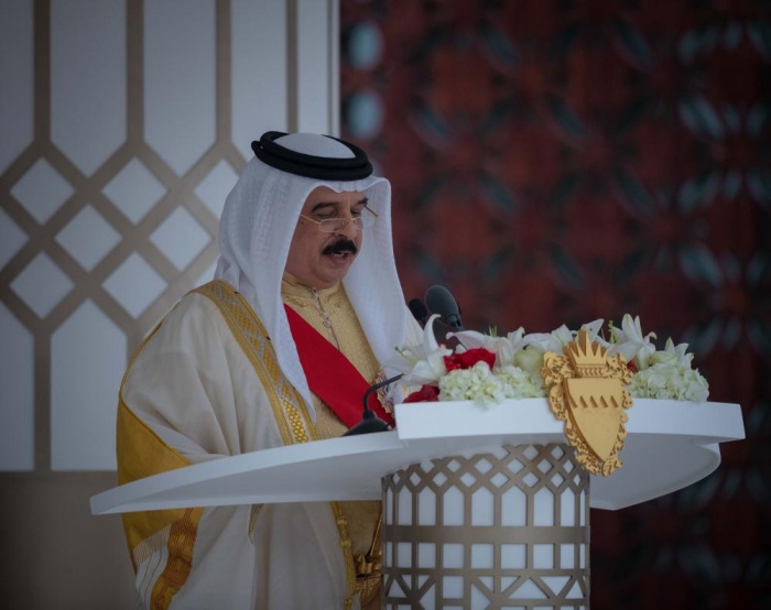 الملك: مؤسسو الدولة البحرينية مهدوا درب نهضتنا فأصبح الوطن حراً شامخاً