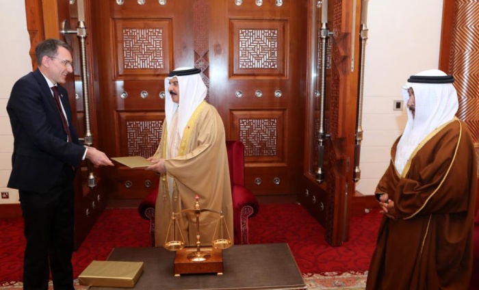 الملك: علاقات صداقة تاريخية تجمع البحرين وألمانيا