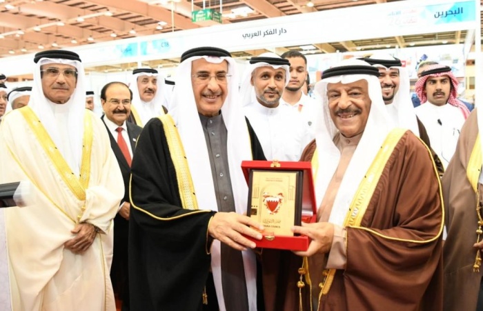 أمانتا "الشورى والنواب" تشاركان في مهرجان الأيام الثقافي