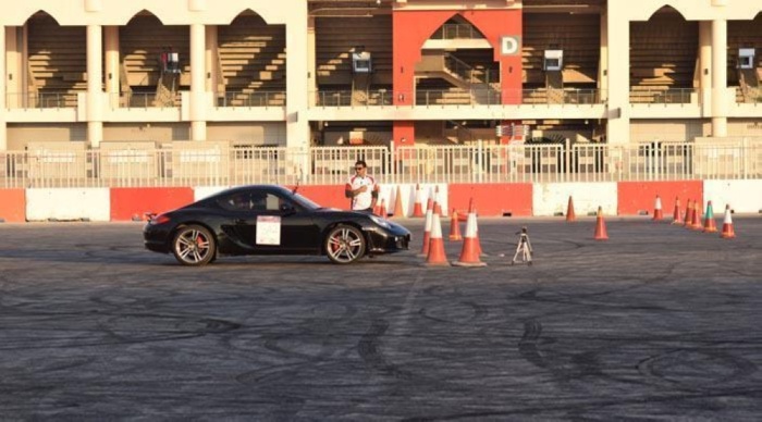 مشاركة واسعة في سباق "أوتوكروس البحرين" الثاني