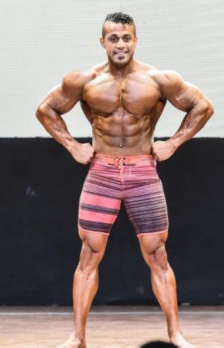 الغانم يتوج الفائزين بلقب بطولة العيد الوطني لبناء الأجسام