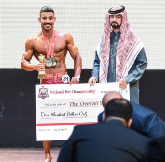 الغانم يتوج الفائزين بلقب بطولة العيد الوطني لبناء الأجسام