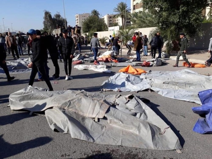 بالصور - ميليشيات تابعة لإيران تحاول اقتحام السفارة الأمريكية بالعراق