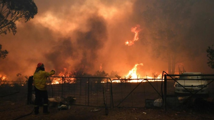 العالم يستقبل عام 2020 على وقع الحرائق والتوترات السياسية