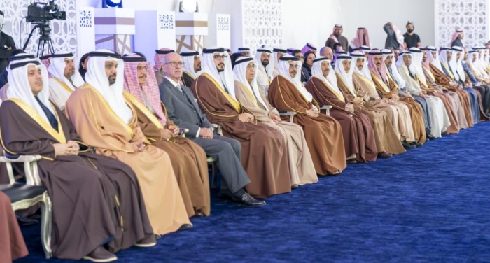 ولي العهد: ما تشهده البحرين من تطوير يؤكد مضيها في الطريق الصحيح لتحقيق أهدافها