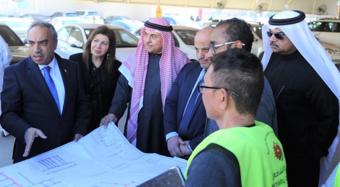 "الأشغال" تطلق حزمة من المشاريع الخدمية بالتعاون مع "النواب"