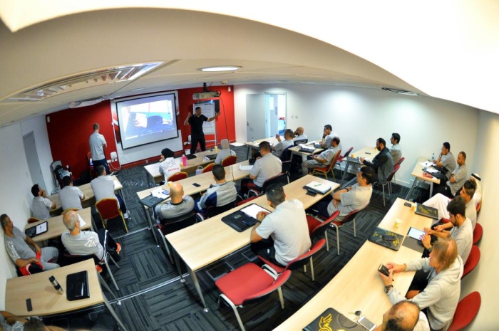 "الأكاديمية الأولمبية" تعتمد الخطة السنوية للعام 2020 بحزمة من البرامج