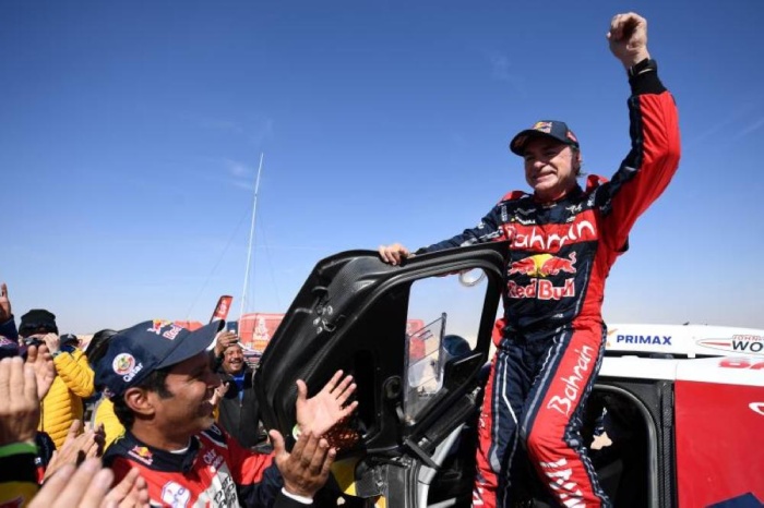 فريق البحرين يحصد المركز الأول بسباق رالي داكار بالسعودية